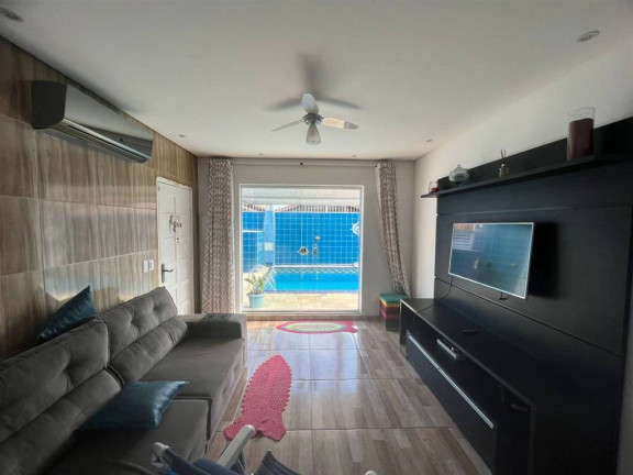 Imagem Casa com 3 Quartos à Venda, 142 m² em Maracanã - Praia Grande Imagem Casa com 3 Quartos à Venda, 142 m² em Maracanã - Praia Grande