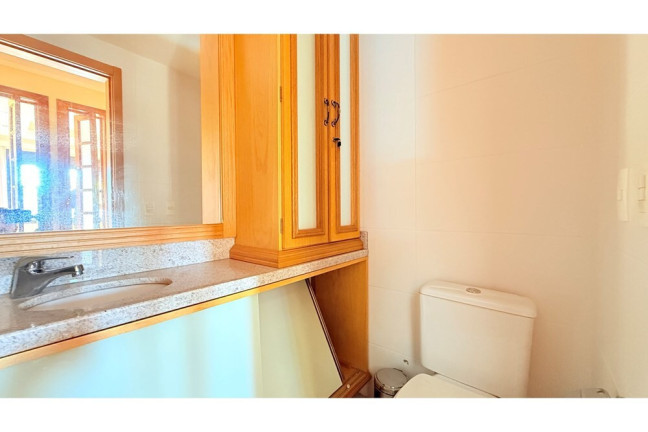Imagem Apartamento com 2 Quartos à Venda, 70 m² em Menino Deus - Porto Alegre Imagem Apartamento com 2 Quartos à Venda, 70 m² em Menino Deus - Porto Alegre