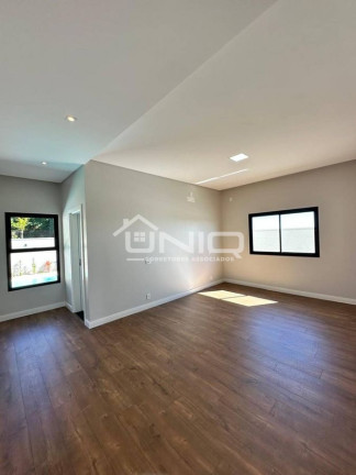 Imagem Casa com 3 Quartos à Venda, 228 m² em Parque Do Som - Pato Branco Imagem Casa com 3 Quartos à Venda, 228 m² em Parque Do Som - Pato Branco