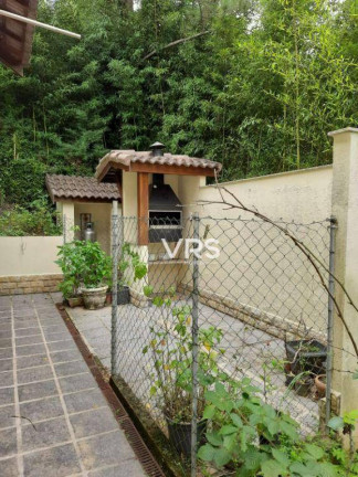 Imagem Casa com 4 Quartos à Venda, 354 m² em Albuquerque - Teresópolis Imagem Casa com 4 Quartos à Venda, 354 m² em Albuquerque - Teresópolis