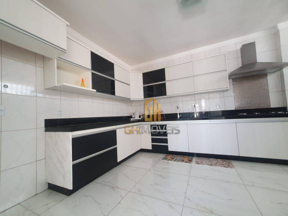 Imagem Casa com 3 Quartos à Venda, 300 m² em Setor Faiçalville - Goiânia Imagem Casa com 3 Quartos à Venda, 300 m² em Setor Faiçalville - Goiânia