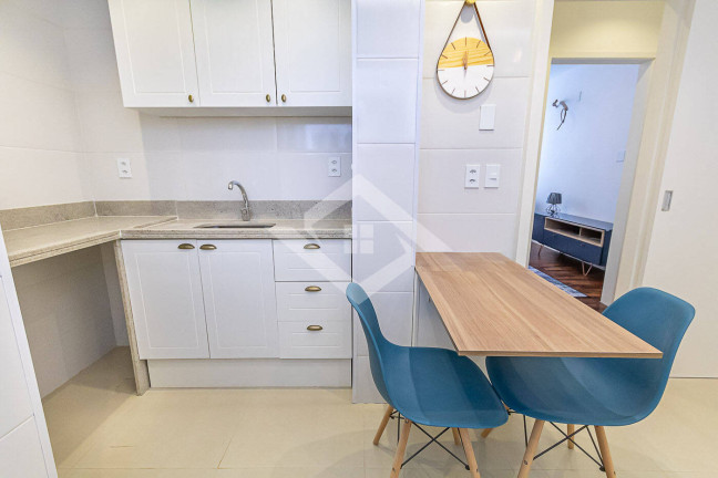 Imagem Apartamento com 2 Quartos à Venda, 80 m² em Copacabana - Rio De Janeiro Imagem Apartamento com 2 Quartos à Venda, 80 m² em Copacabana - Rio De Janeiro
