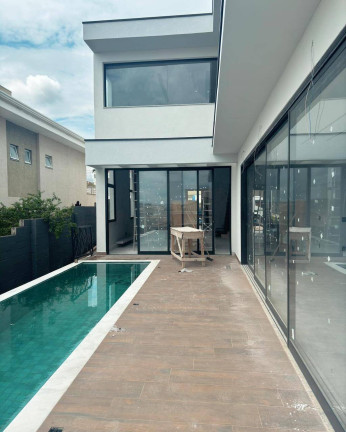 Imagem Casa com 4 Quartos à Venda, 315 m² em Swiss Park - Campinas