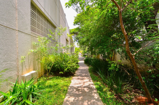 Imagem Imóvel com 4 Quartos à Venda, 210 m² em Vila Sofia - São Paulo Imagem Imóvel com 4 Quartos à Venda, 210 m² em Vila Sofia - São Paulo