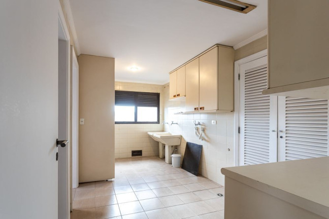 Imagem Imóvel com 4 Quartos à Venda, 591 m² em Vila Andrade - São Paulo Imagem Imóvel com 4 Quartos à Venda, 591 m² em Vila Andrade - São Paulo