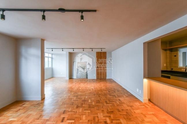 Imagem Apartamento com 3 Quartos à Venda, 180 m² em Jardim Paulista - São Paulo Imagem Apartamento com 3 Quartos à Venda, 180 m² em Jardim Paulista - São Paulo