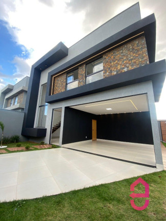 Imagem Sobrado com 3 Quartos à Venda, 240 m² em Setor Faiçalville - Goiânia Imagem Sobrado com 3 Quartos à Venda, 240 m² em Setor Faiçalville - Goiânia