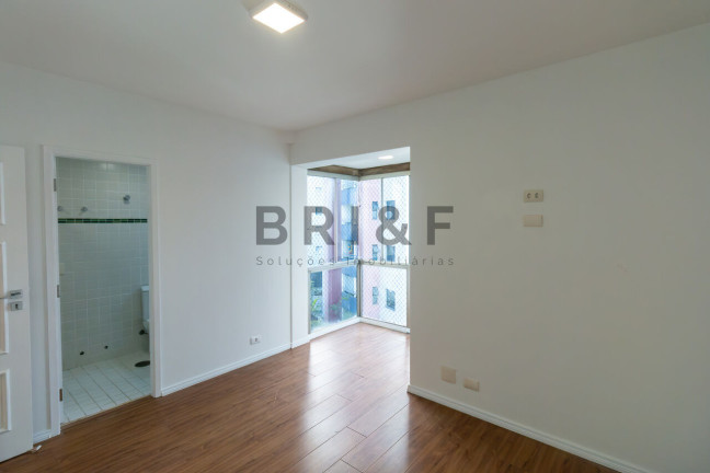 Imagem Apartamento com 3 Quartos à Venda ou Locação, 110 m² em Vila Olímpia - São Paulo Imagem Apartamento com 3 Quartos à Venda ou Locação, 110 m² em Vila Olímpia - São Paulo