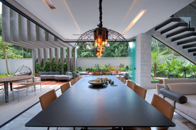 Imagem Casa com 6 Quartos à Venda, 470 m² em Riviera Módulo 12 - Bertioga Imagem Casa com 6 Quartos à Venda, 470 m² em Riviera Módulo 12 - Bertioga