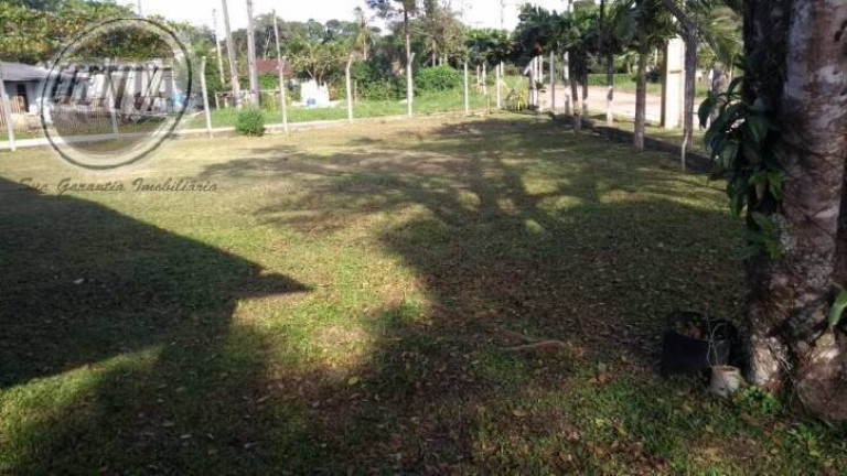 Imagem Casa com 3 Quartos à Venda, 200 m² em Carvoeiro - Guaratuba Imagem Casa com 3 Quartos à Venda, 200 m² em Carvoeiro - Guaratuba