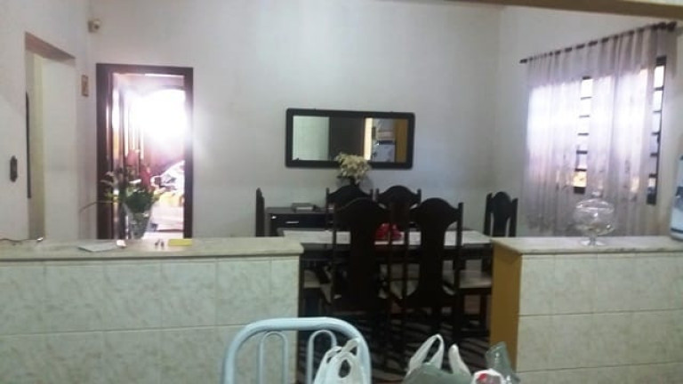 Imagem Casa com 3 Quartos à Venda, 178 m² em Santana - Pindamonhangaba Imagem Casa com 3 Quartos à Venda, 178 m² em Santana - Pindamonhangaba