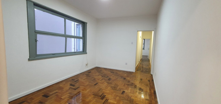 Imagem Apartamento com 2 Quartos à Venda, 77 m² em Petrópolis - Porto Alegre Imagem Apartamento com 2 Quartos à Venda, 77 m² em Petrópolis - Porto Alegre