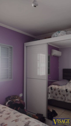Imagem Casa com 3 Quartos à Venda, em Vila Pinheiro - Jacareí Imagem Casa com 3 Quartos à Venda, em Vila Pinheiro - Jacareí