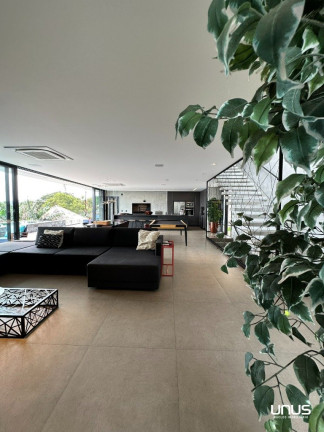 Imagem Casa de Condomínio com 3 Quartos à Venda, 510 m² em Cacupé - Florianópolis