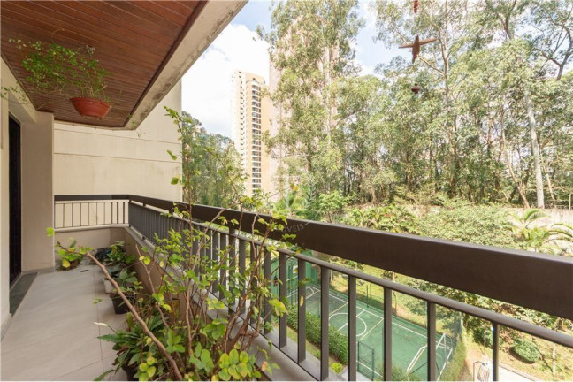 Imagem Apartamento com 4 Quartos à Venda, 270 m² em São Paulo Imagem Apartamento com 4 Quartos à Venda, 270 m² em São Paulo
