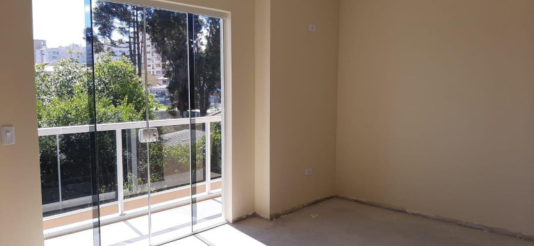 Imagem Casa com 2 Quartos à Venda, 195 m² em Portão - Curitiba