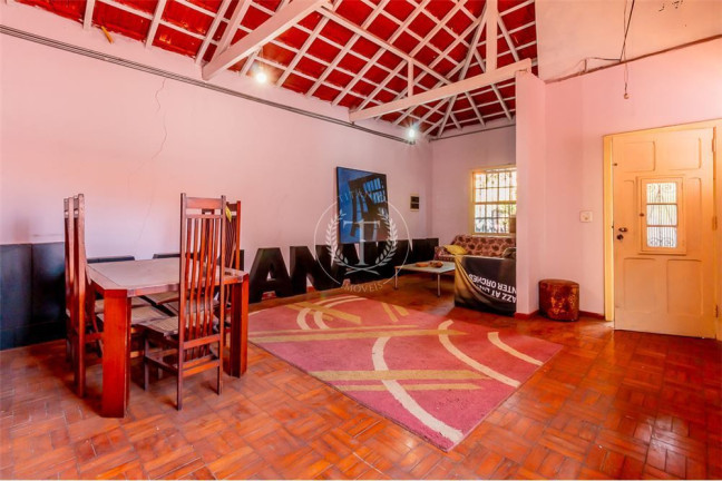 Imagem Casa com 4 Quartos à Venda, 265 m² em Vila Pirajussara - São Paulo Imagem Casa com 4 Quartos à Venda, 265 m² em Vila Pirajussara - São Paulo