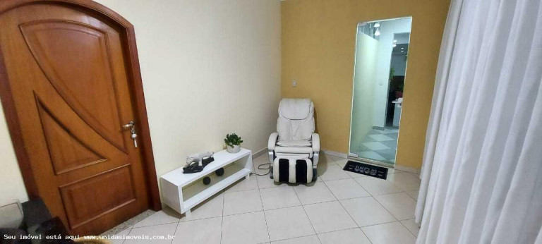 Imagem Casa com 3 Quartos à Venda, 350 m² em Socorro - São Paulo