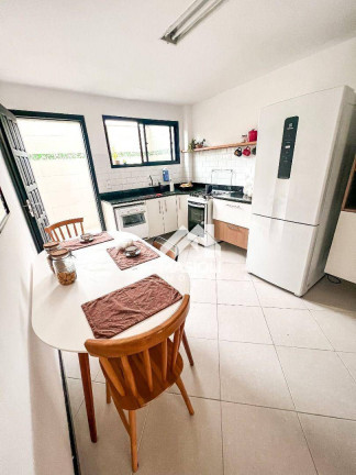 Imagem Casa com 3 Quartos à Venda, 200 m² em Praia De Itaparica - Vila Velha Imagem Casa com 3 Quartos à Venda, 200 m² em Praia De Itaparica - Vila Velha