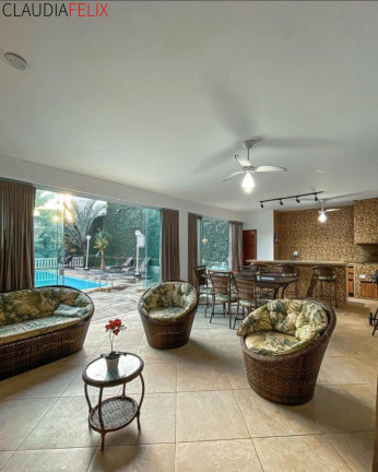 Imagem Casa com 3 Quartos à Venda, 300 m² em Canto Do Forte - Praia Grande Imagem Casa com 3 Quartos à Venda, 300 m² em Canto Do Forte - Praia Grande