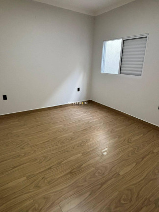 Imagem Casa com 3 Quartos à Venda, 148 m² Imagem Casa com 3 Quartos à Venda, 148 m²