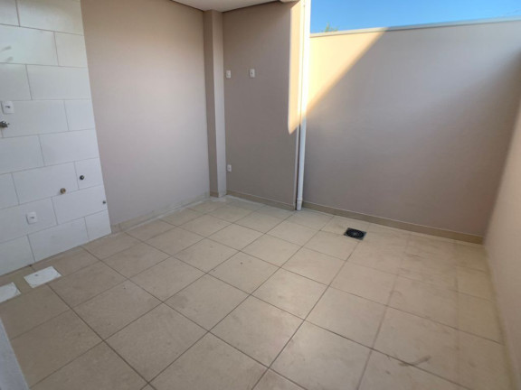 Imagem Casa com 2 Quartos à Venda, 85 m² em São José - Canoas Imagem Casa com 2 Quartos à Venda, 85 m² em São José - Canoas