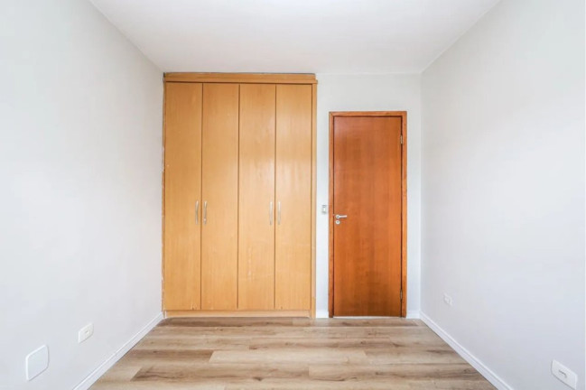 Imagem Sobrado com 3 Quartos à Venda, 92 m² em Santa Cândida - Curitiba Imagem Sobrado com 3 Quartos à Venda, 92 m² em Santa Cândida - Curitiba