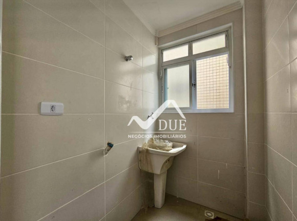Imagem Casa com 3 Quartos à Venda, 200 m² em Aparecida - Santos