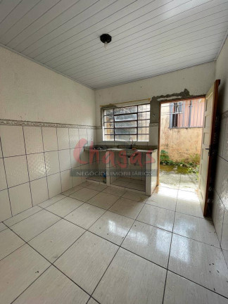 Imagem Casa com 3 Quartos à Venda, 268 m² em Centro - Caraguatatuba Imagem Casa com 3 Quartos à Venda, 268 m² em Centro - Caraguatatuba