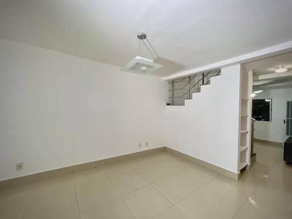 Imagem Casa de Condomínio com 3 Quartos à Venda, 300 m² em Despraiado - Cuiabá Imagem Casa de Condomínio com 3 Quartos à Venda, 300 m² em Despraiado - Cuiabá