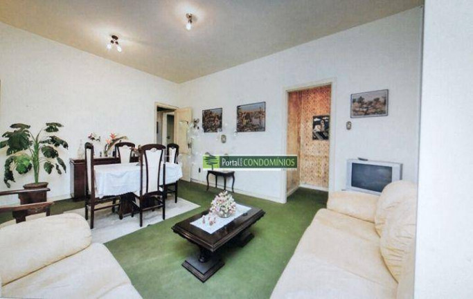 Imagem Apartamento com 3 Quartos à Venda, 130 m² em Centro - Curitiba