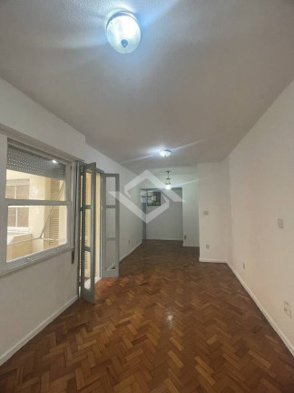 Imagem Apartamento com 3 Quartos à Venda, 120 m² em Copacabana - Rio De Janeiro Imagem Apartamento com 3 Quartos à Venda, 120 m² em Copacabana - Rio De Janeiro