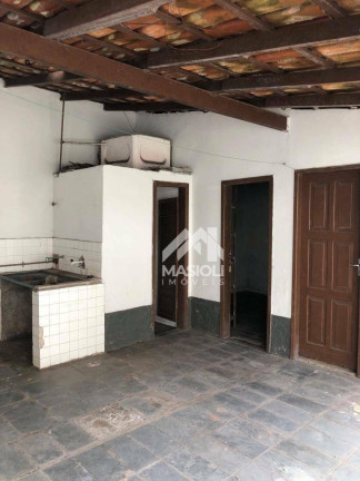 Imagem Casa com 5 Quartos à Venda, 320 m² em Centro - Vila Velha