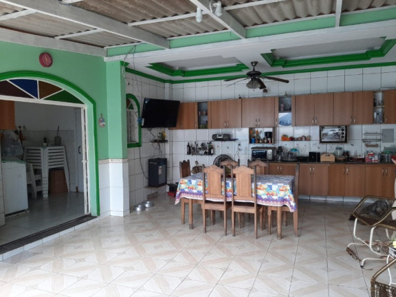 Imagem Casa com 3 Quartos à Venda, 450 m² em Dom Pedro I - Manaus Imagem Casa com 3 Quartos à Venda, 450 m² em Dom Pedro I - Manaus