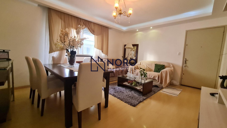 Imagem Apartamento com 3 Quartos à Venda, 104 m² em Centro - Santa Maria Imagem Apartamento com 3 Quartos à Venda, 104 m² em Centro - Santa Maria