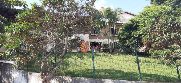 Imagem Sobrado com 5 Quartos à Venda, 475 m² em Cidade Satélite - Atibaia