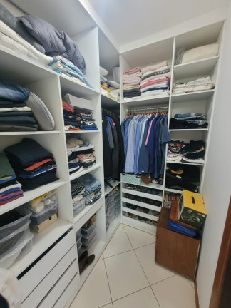 Imagem Casa com 4 Quartos à Venda, 180 m² em Recreio Ipitanga - Lauro De Freitas Imagem Casa com 4 Quartos à Venda, 180 m² em Recreio Ipitanga - Lauro De Freitas