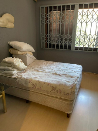 Imagem Casa com 4 Quartos à Venda, 480 m² em Santo Antônio - Porto Alegre