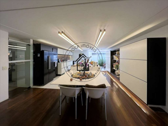 Imagem Casa com 6 Quartos à Venda, 4.415 m² em Vila Santo Antônio - Cotia Imagem Casa com 6 Quartos à Venda, 4.415 m² em Vila Santo Antônio - Cotia