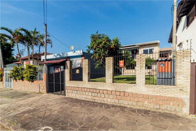 Casa com 2 Quartos à Venda,  em Jardim Itu - Porto Alegre