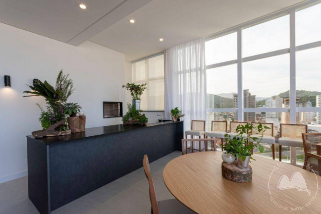 Imagem Apartamento com 3 Quartos à Venda, 134 m² em Meia Praia - Itapema Imagem Apartamento com 3 Quartos à Venda, 134 m² em Meia Praia - Itapema