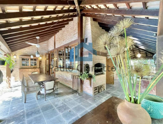 Imagem Casa de Condomínio com 3 Quartos à Venda, 363 m² em Chácara Santa Lúcia Dos Ypes - Carapicuíba Imagem Casa de Condomínio com 3 Quartos à Venda, 363 m² em Chácara Santa Lúcia Dos Ypes - Carapicuíba