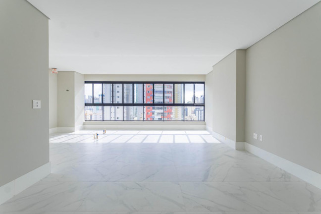 Apartamento com 3 Quartos à Venda, 130 m² em Barra Sul - Balneário Camboriú