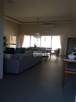 Imagem Casa com 3 Quartos à Venda, 233 m² em Parque Dos Ipes - Holambra Imagem Casa com 3 Quartos à Venda, 233 m² em Parque Dos Ipes - Holambra