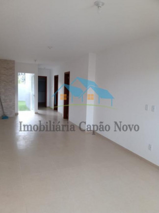 Imagem Casa com 2 Quartos à Venda, 75 m² em Capão Novo - Capão Da Canoa