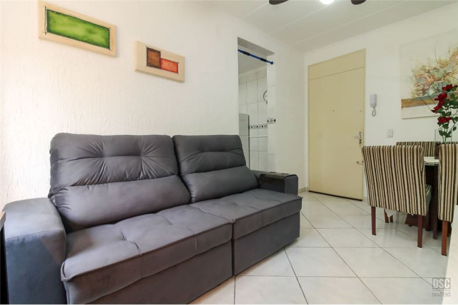 Imagem Imóvel com 2 Quartos à Venda, 52 m² em Vila Nova - Porto Alegre Imagem Imóvel com 2 Quartos à Venda, 52 m² em Vila Nova - Porto Alegre