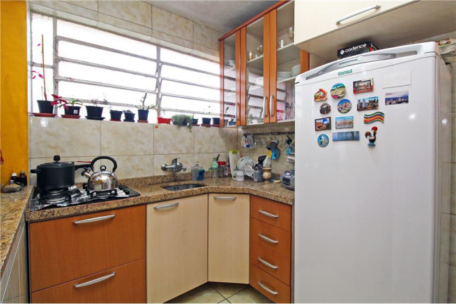 Imagem Apartamento com 3 Quartos à Venda, 78 m² em Menino Deus - Porto Alegre Imagem Apartamento com 3 Quartos à Venda, 78 m² em Menino Deus - Porto Alegre