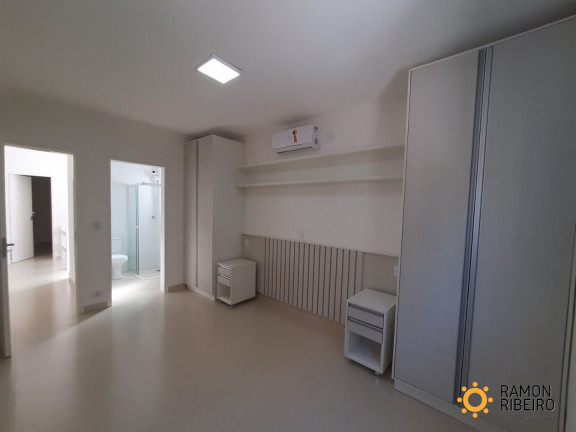 Imagem Imóvel com 5 Quartos à Venda, em Riviera - Bertioga Imagem Imóvel com 5 Quartos à Venda, em Riviera - Bertioga