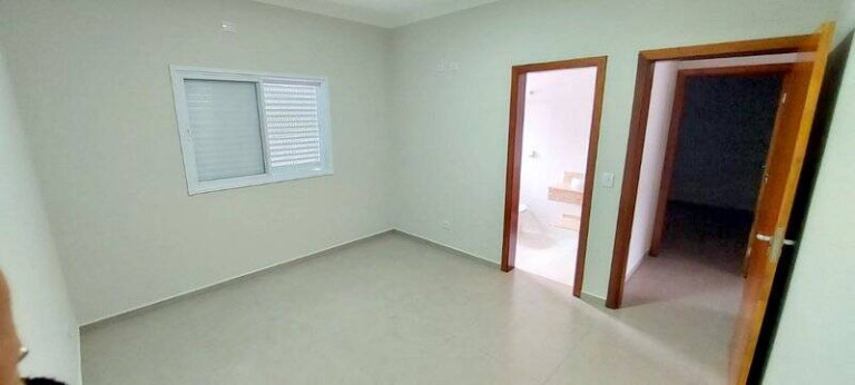 Imagem Casa com 3 Quartos à Venda, 250 m² em Oásis - Peruíbe Imagem Casa com 3 Quartos à Venda, 250 m² em Oásis - Peruíbe