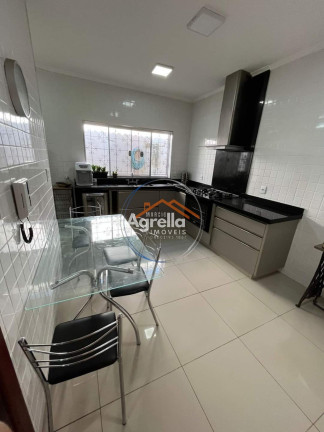 Imagem Casa com 3 Quartos à Venda, 252 m² em Centro - Mogi Guaçu Imagem Casa com 3 Quartos à Venda, 252 m² em Centro - Mogi Guaçu